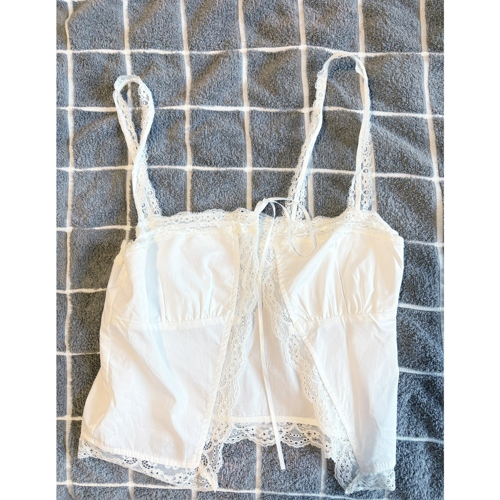 Edikted Split Front Lacey Top White Size XS